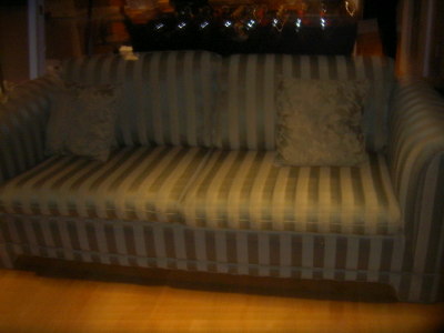 Cameo sofa